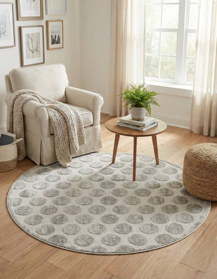 Detail image of 5' x 5' Easy-Clean Sabrina Soto Indoor / Outdoor Round Rug