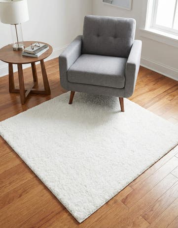 Snow White Solid Frieze Square Rug