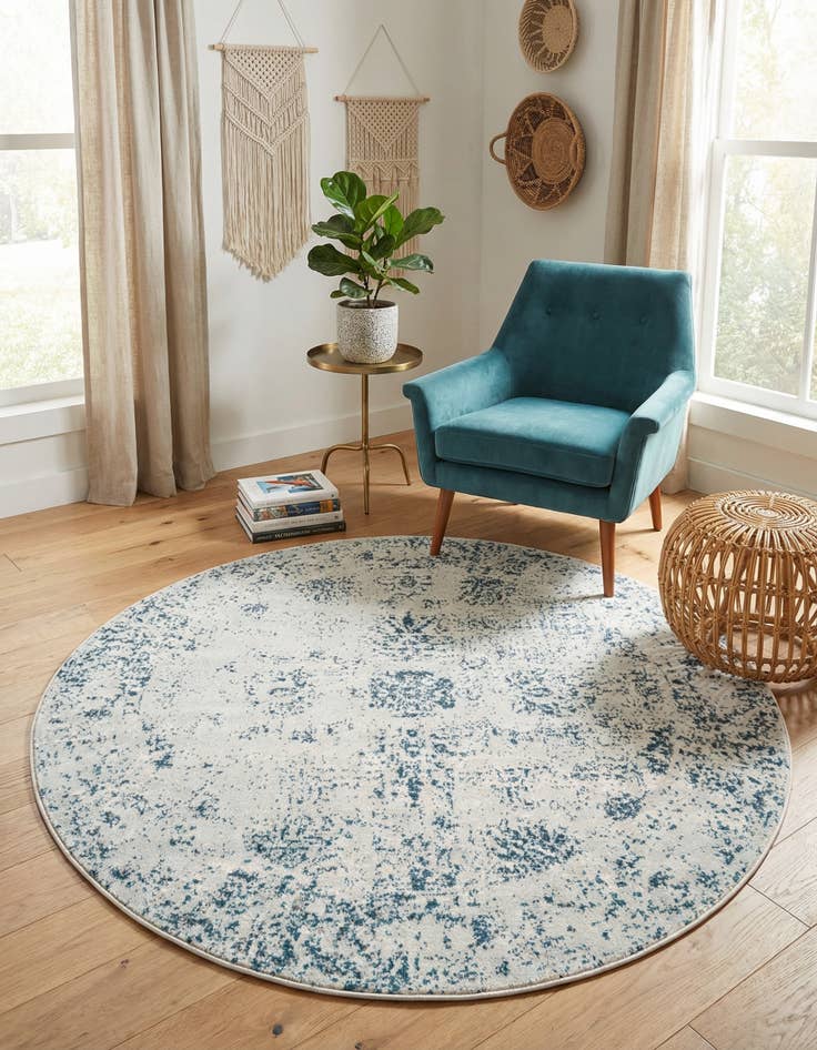 Detail image of 6' 1 x 6' 1 Monte Carlo Round Rug