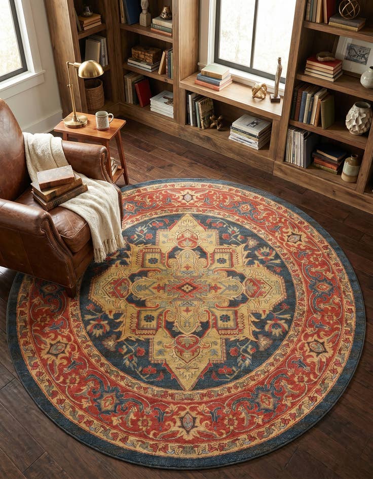 Detail image of 8' x 8' Serapi Round Rug