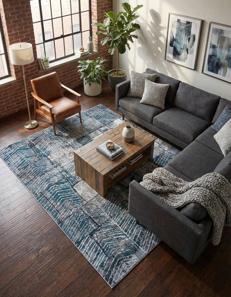 Detail image of 7' 10 x 10' Valencia Rug