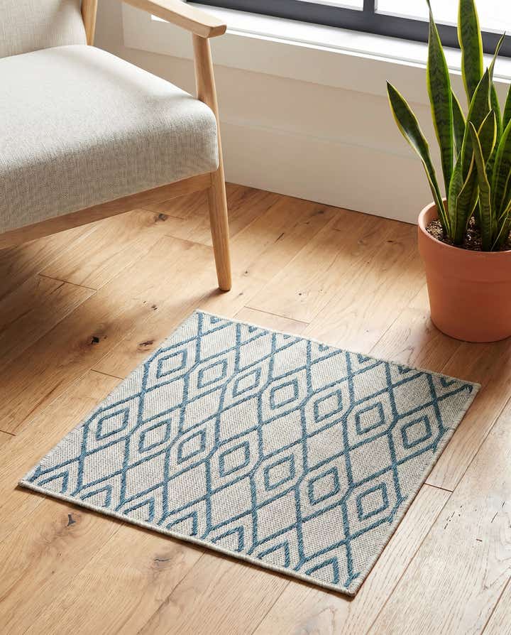 1' 4 x 1' 4 Easy-Clean Jill Zarin Turks and Caicos Indoor / Outdoor Sample Rug