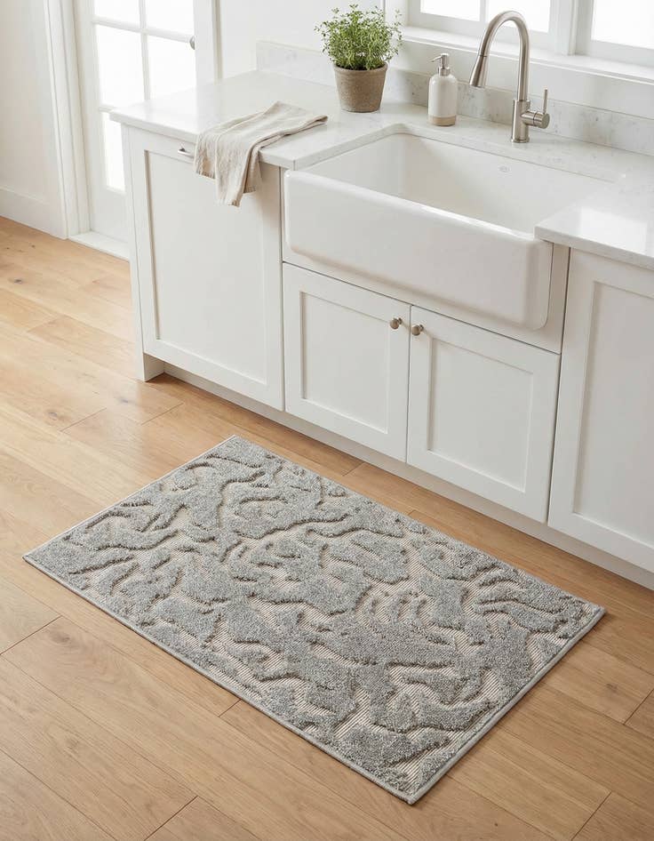 Detail image of 2' x 3' Easy-Clean Sabrina Soto Indoor / Outdoor Rug