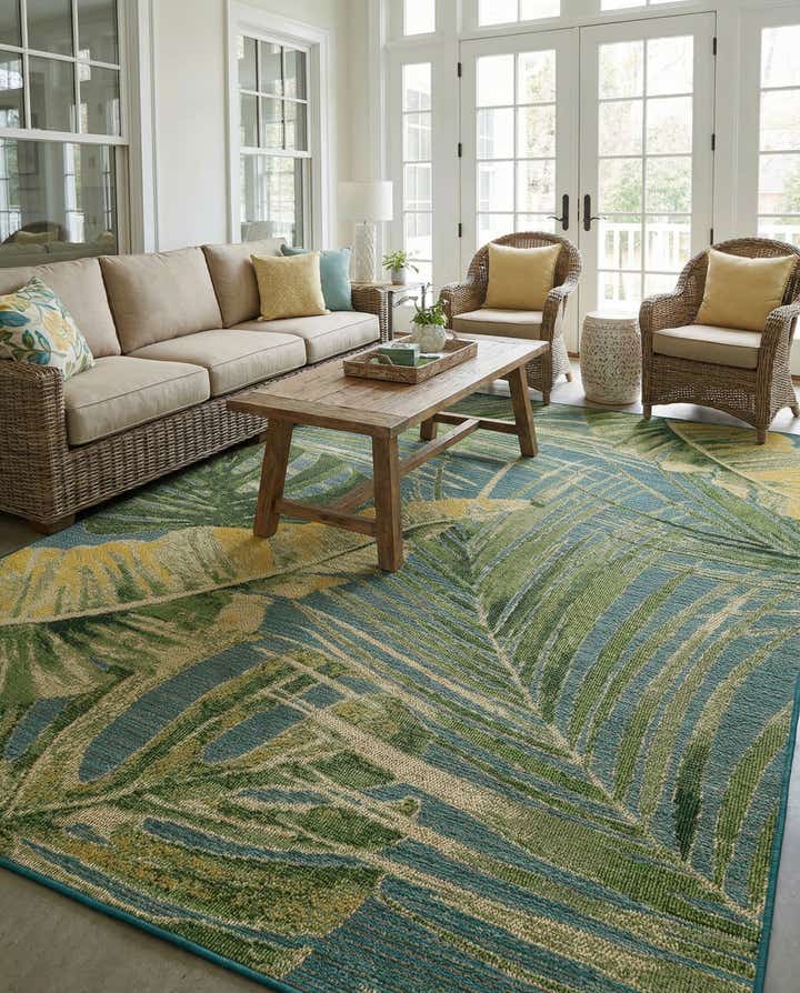 7' 10 x 10' Easy-Clean Botanical Indoor / Outdoor Rug