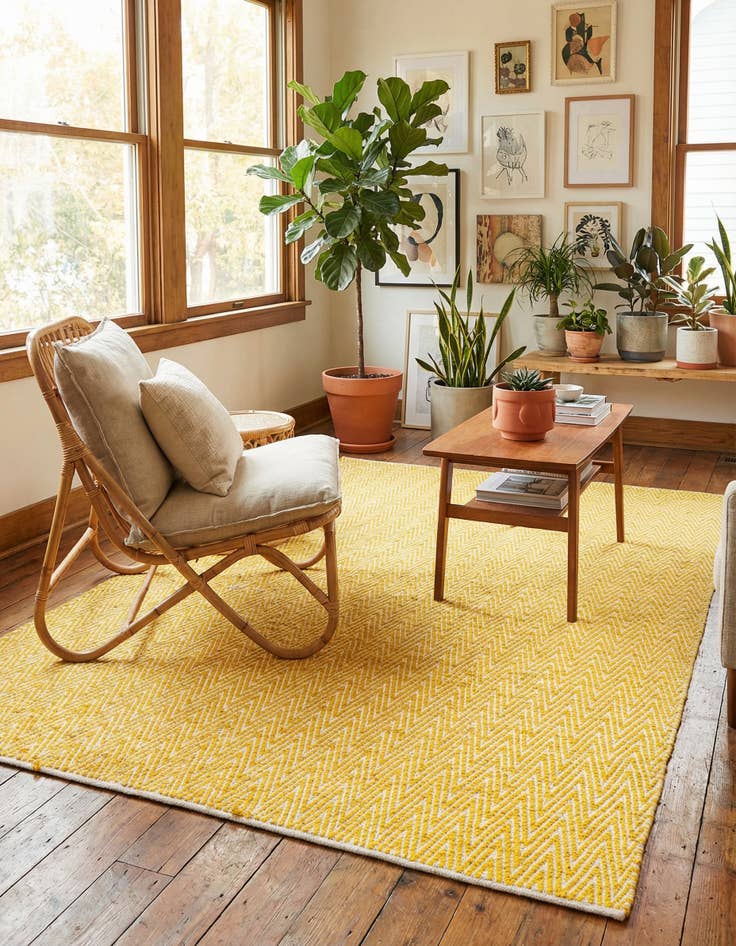 Detail image of 8' x 11' Hand Woven Chindi Chevron Rug