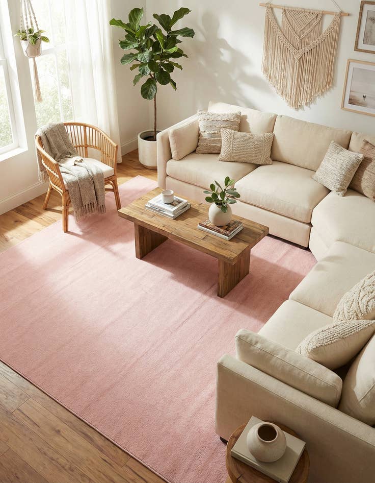 Detail image of 7' x 10' Everyday Solid Rug