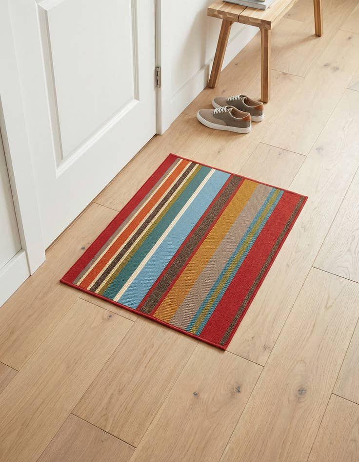 Detail image of 2' x 3' Washable Modern Indoor / Outdoor Rug