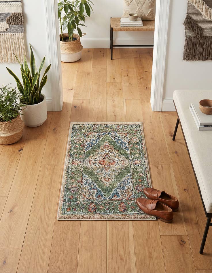 Detail image of 2' x 3' Isabella Rug