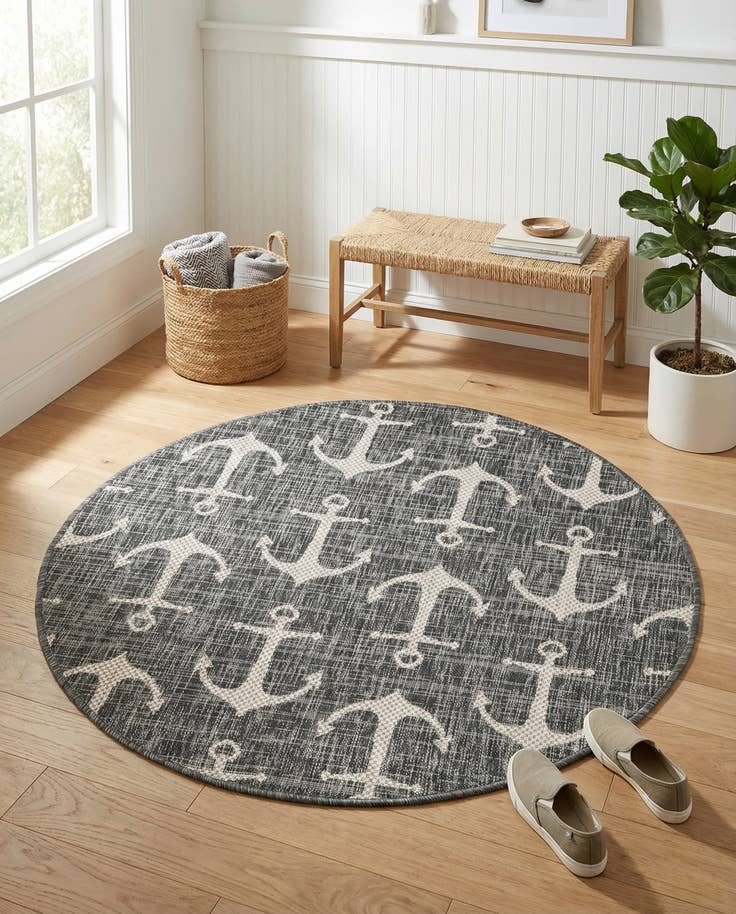 Detail image of 4' x 4' Easy-Clean Coastal Indoor / Outdoor Round Rug