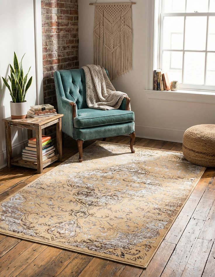 Detail image of 3' 3 x 5' 3 Highbury Rug