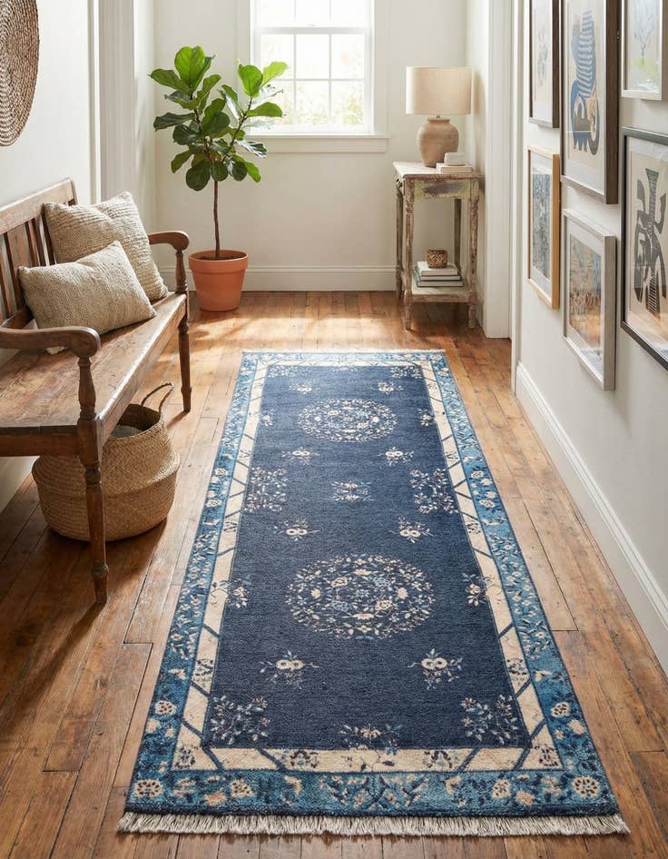 Detail image of 2' x 6' 1 Boutique Runner Rug