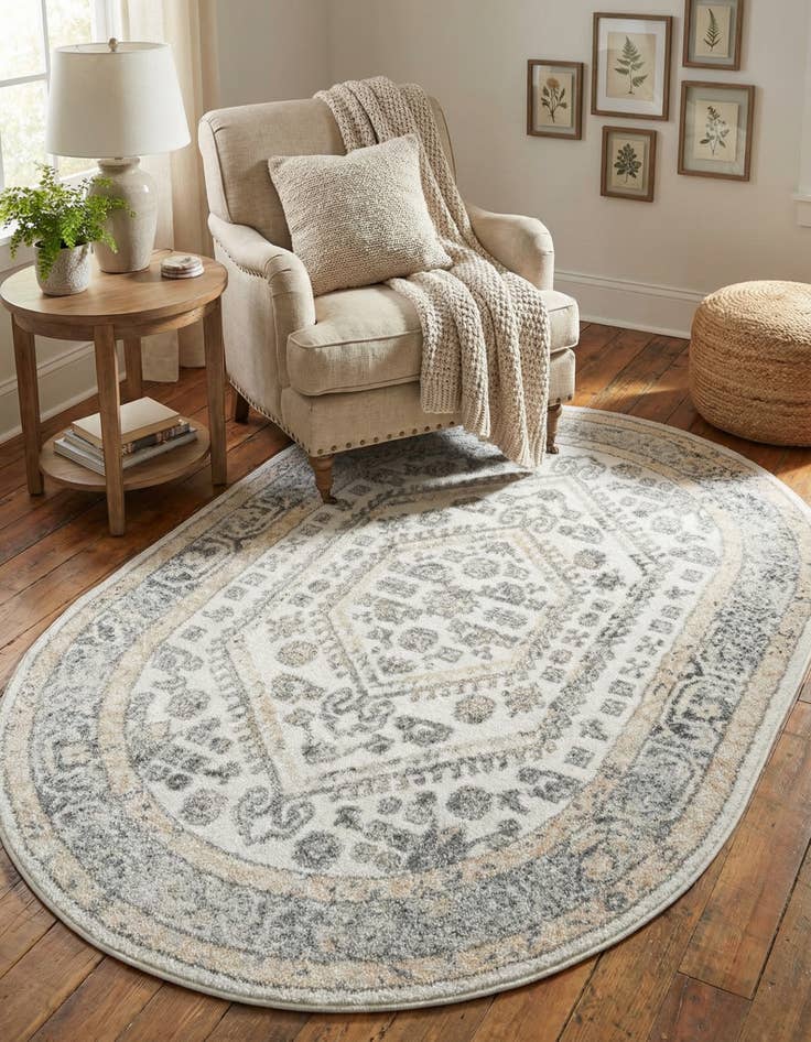 Detail image of 4' x 6' Aurelia Oval Rug