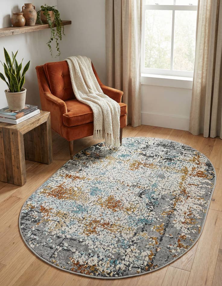 Detail image of 3' 7 x 5' 3 Budapest Oval Rug