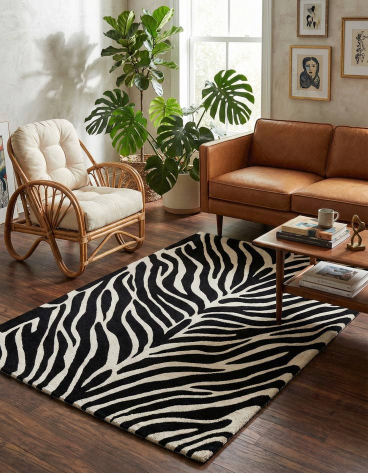 Detail image of 4' 1 x 6' 1 Hand Tufted Safari Wool Rug