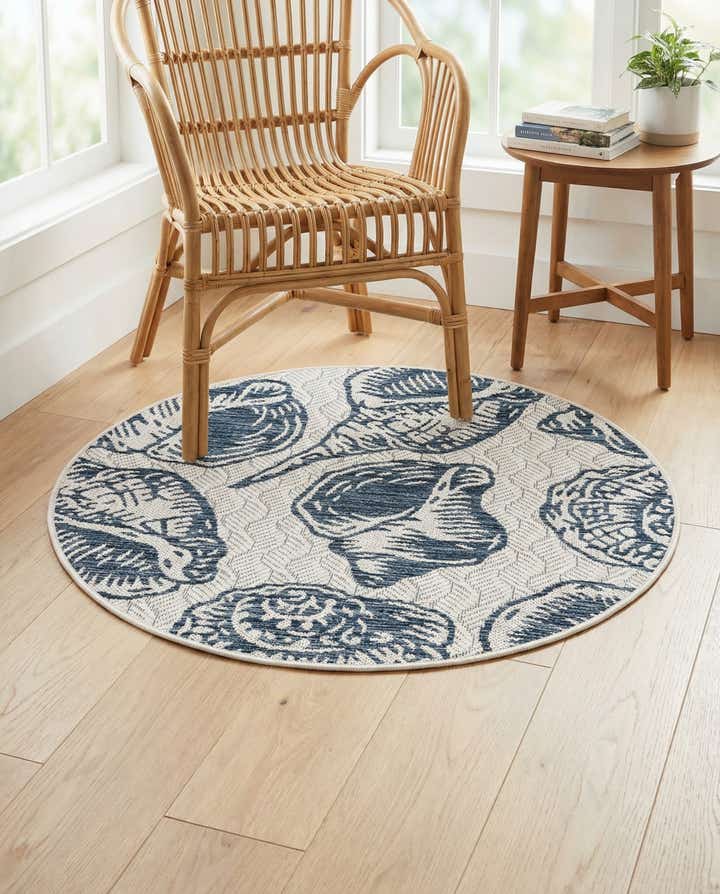3' x 3' Easy-Clean Coastal Indoor / Outdoor Round Rug