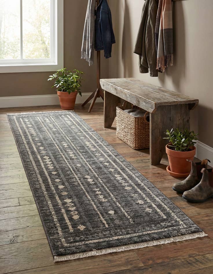 Detail image of 2' x 7' 7 Grand Tradition Runner Rug