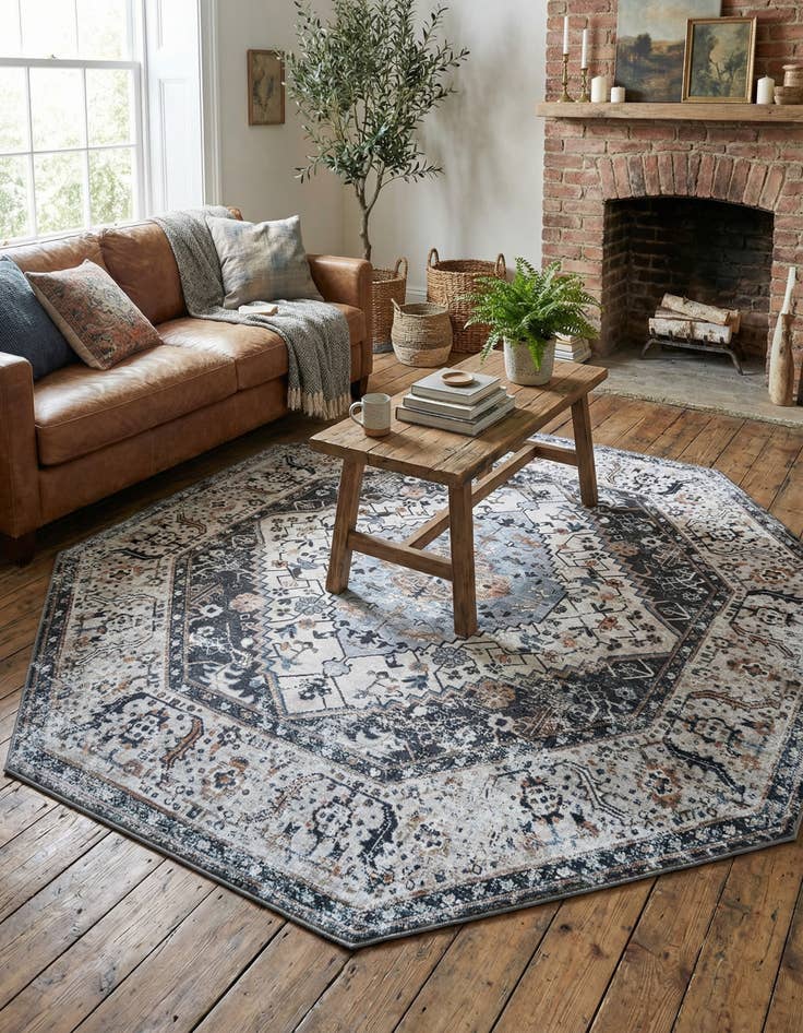 Detail image of 7' 1 x 7' 1 Yara Octagon Rug