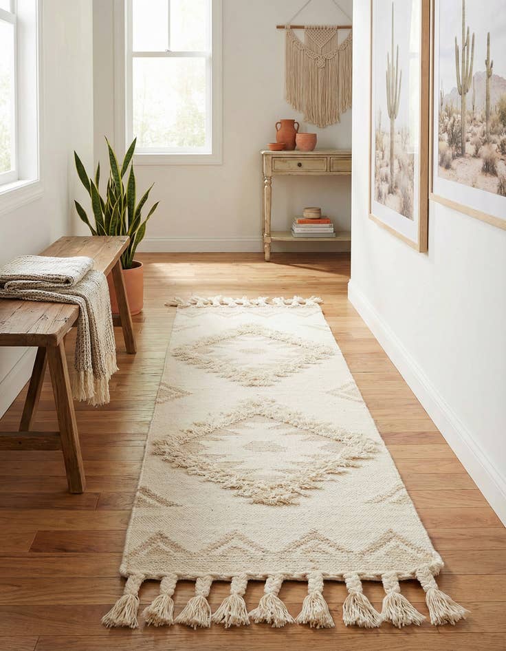 Detail image of 2' 2 x 6' 1 Hand Woven Arizona Wool Runner Rug