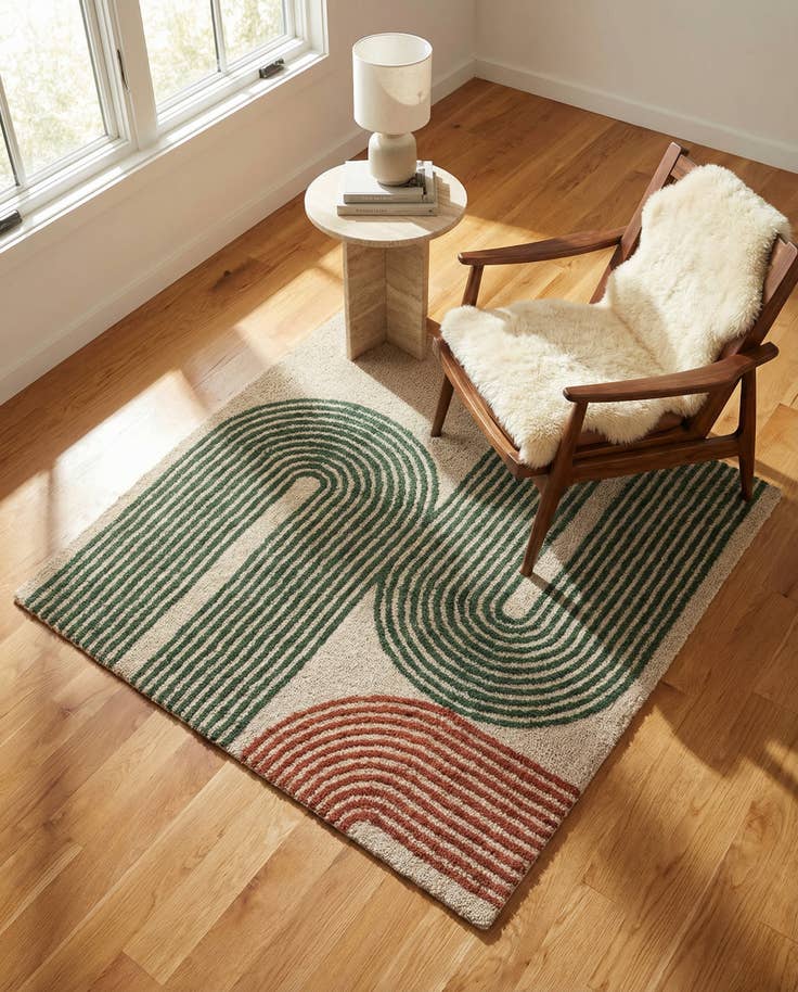 Detail image of 4' 1 x 4' 1 Handtufted Wool Square Rug