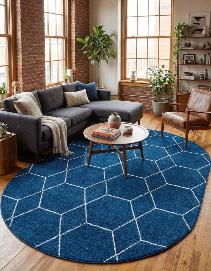 Detail image of 7' 10 x 10' Trellis Frieze Oval Rug