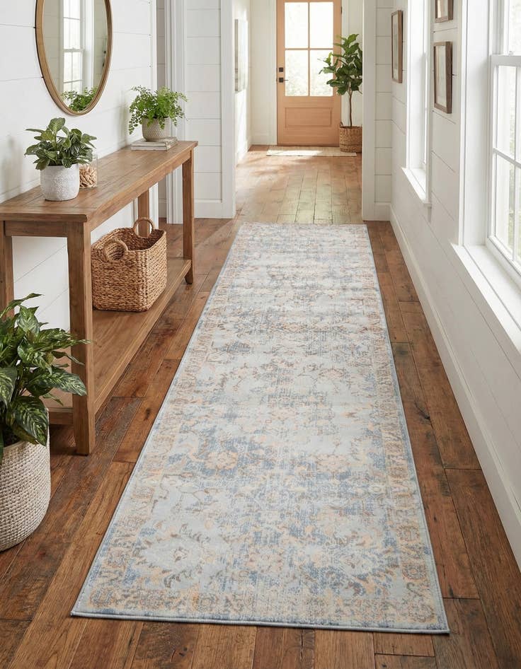 Detail image of 2' 7 x 10' Victoria Runner Rug