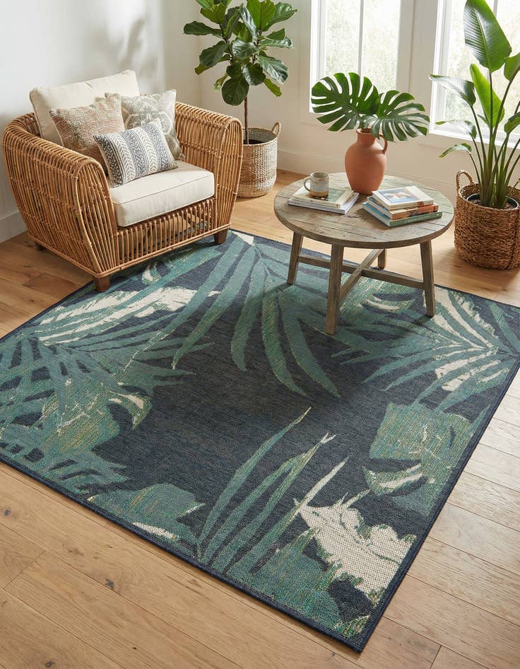 Detail image of 7' 10 x 7' 10  Washable Baja Indoor / Outdoor Square Rug