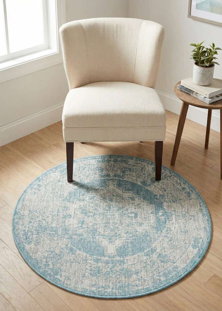 3' x 3' Easy-Clean Traditional Indoor / Outdoor Round Rug