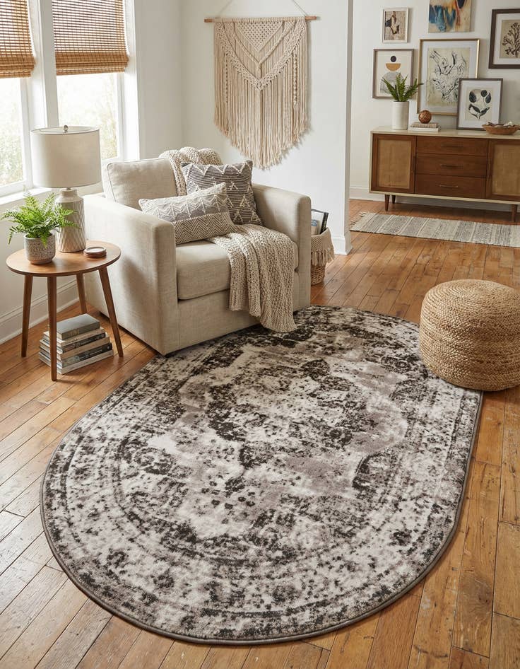 Detail image of  4' 1 x 6' 1 Monte Carlo Oval Rug