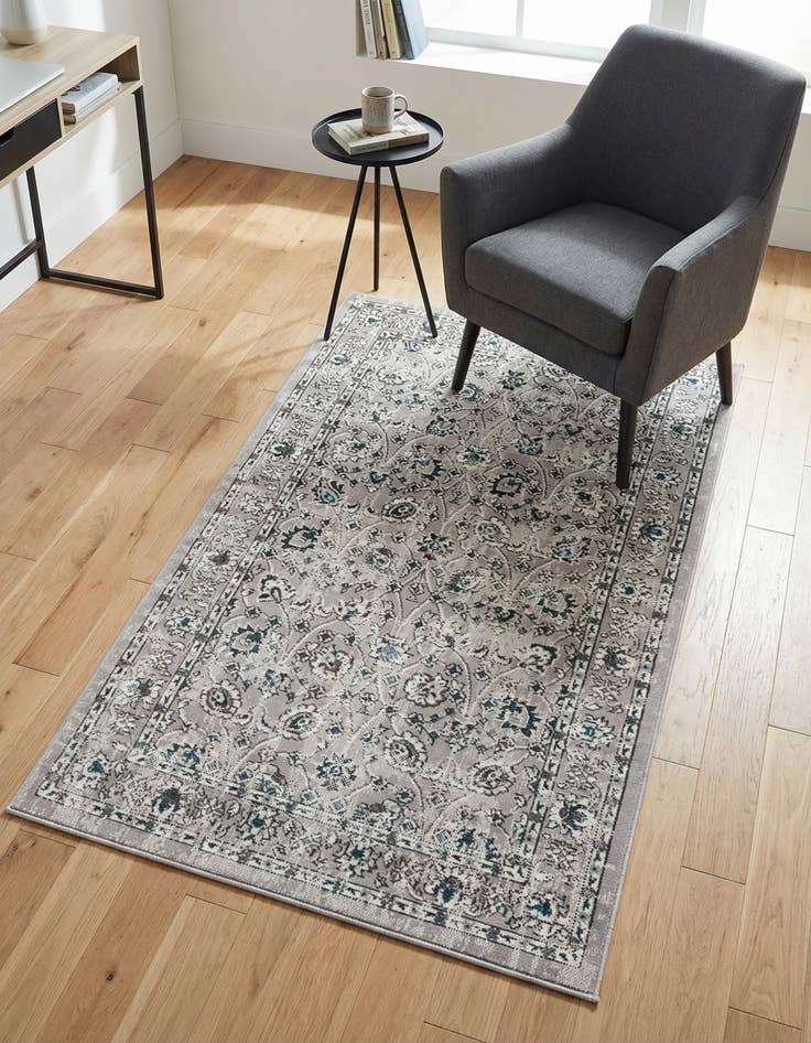 Detail image of 3' 3 x 5' 3 Aarhus Rug