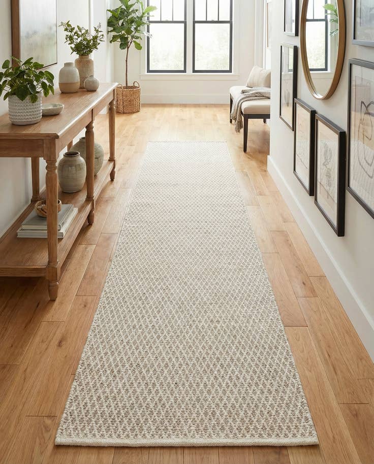 Detail image of 3' 3 x 14' 1 Hand Woven Lattice Wool Runner Rug