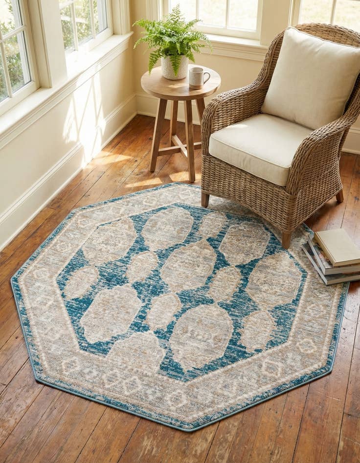 Detail image of 5' x 5' Lola Octagon Rug