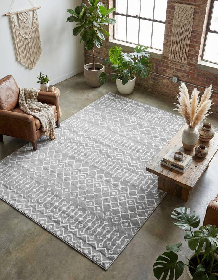 Detail image of 7' 10 x 11' Kasbah Trellis Rug