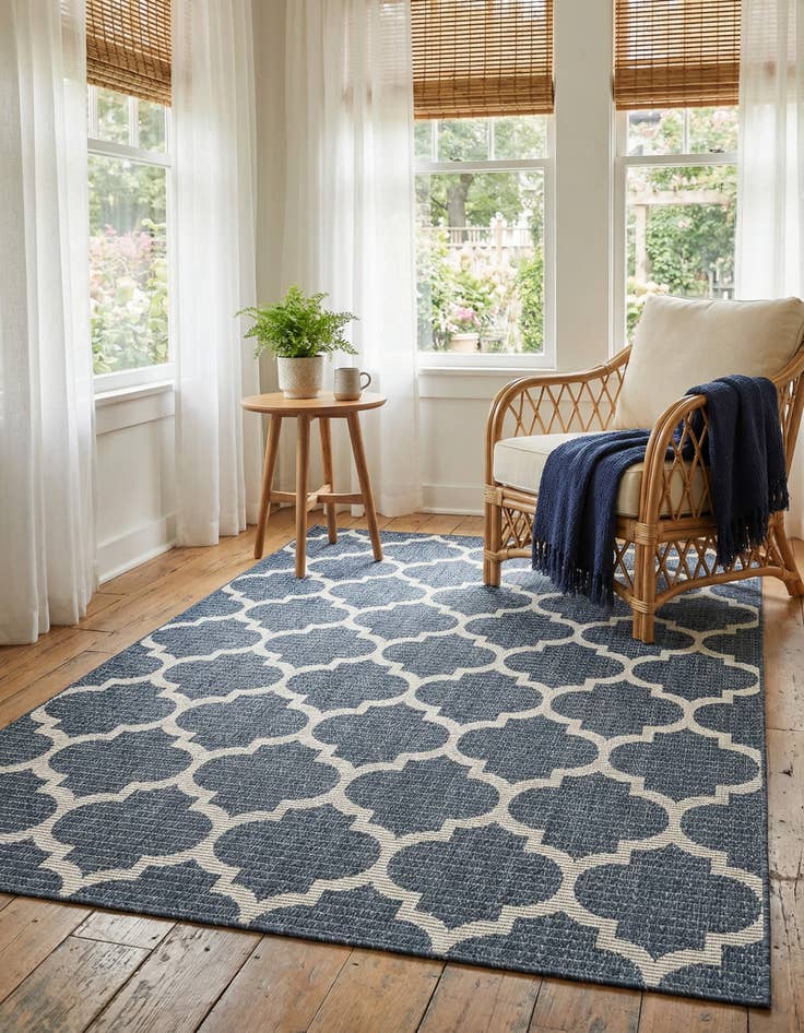 Detail image of 4' 2 x 6' Georgia Rug