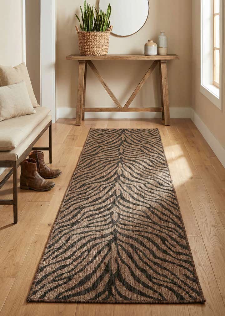 2' x 8' Easy-Clean Safari Indoor / Outdoor Runner Rug
