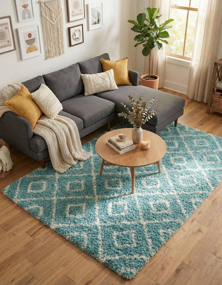 Detail image of 7' 10 x 10' Trellis Shag Rug