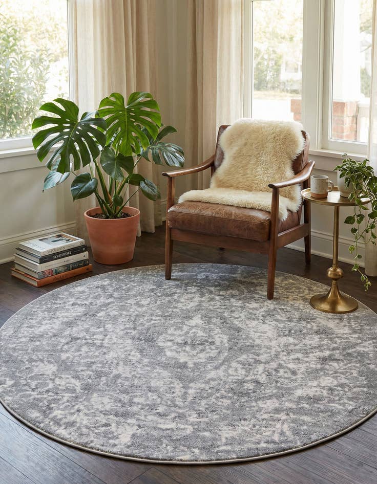 Detail image of 7' x 7' Oregon Round Rug