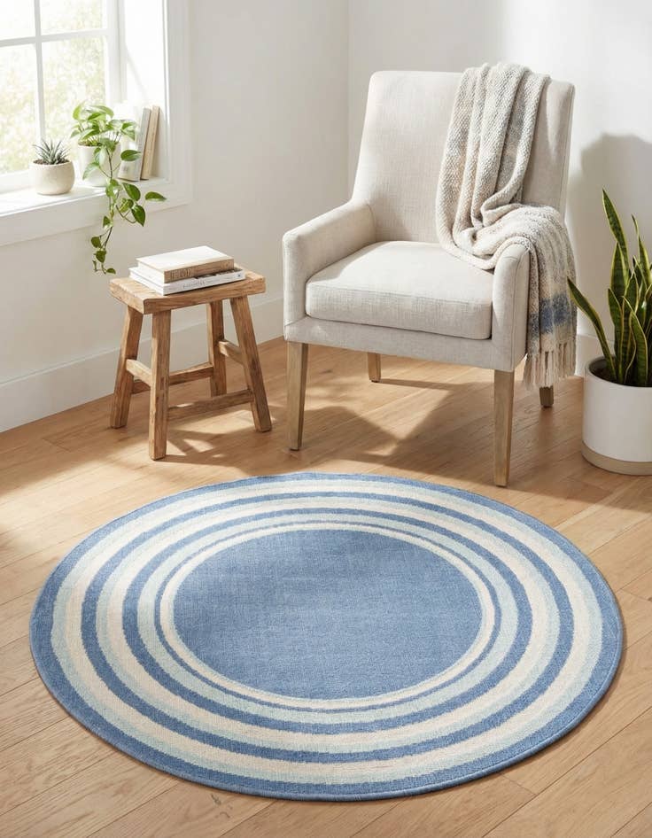 Detail image of 3' 3 x 3' 3 Lotus Round Rug