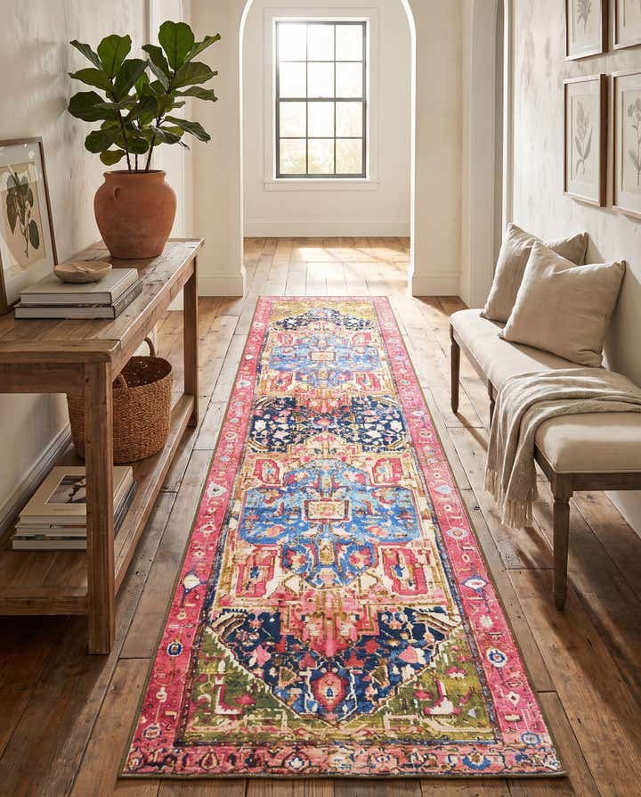 2' 7 x 11' Easy-Clean Traditional Indoor / Outdoor Runner Rug