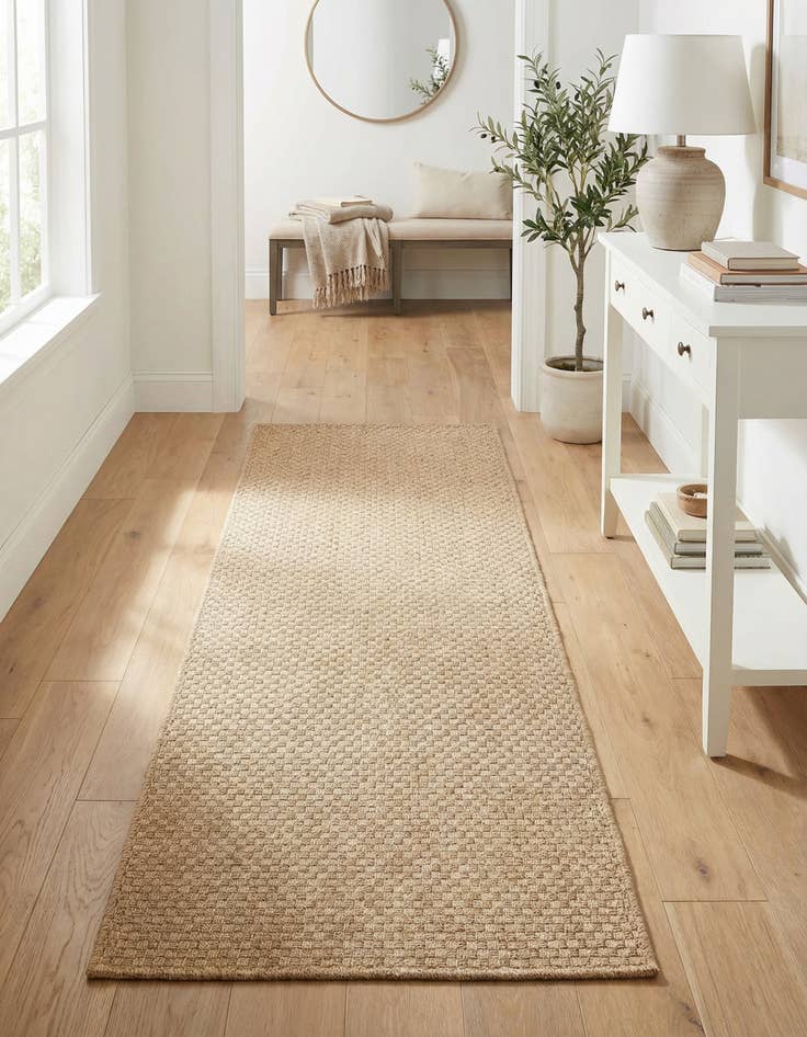 Detail image of 2' 7 x 8' Dunes Runner Rug