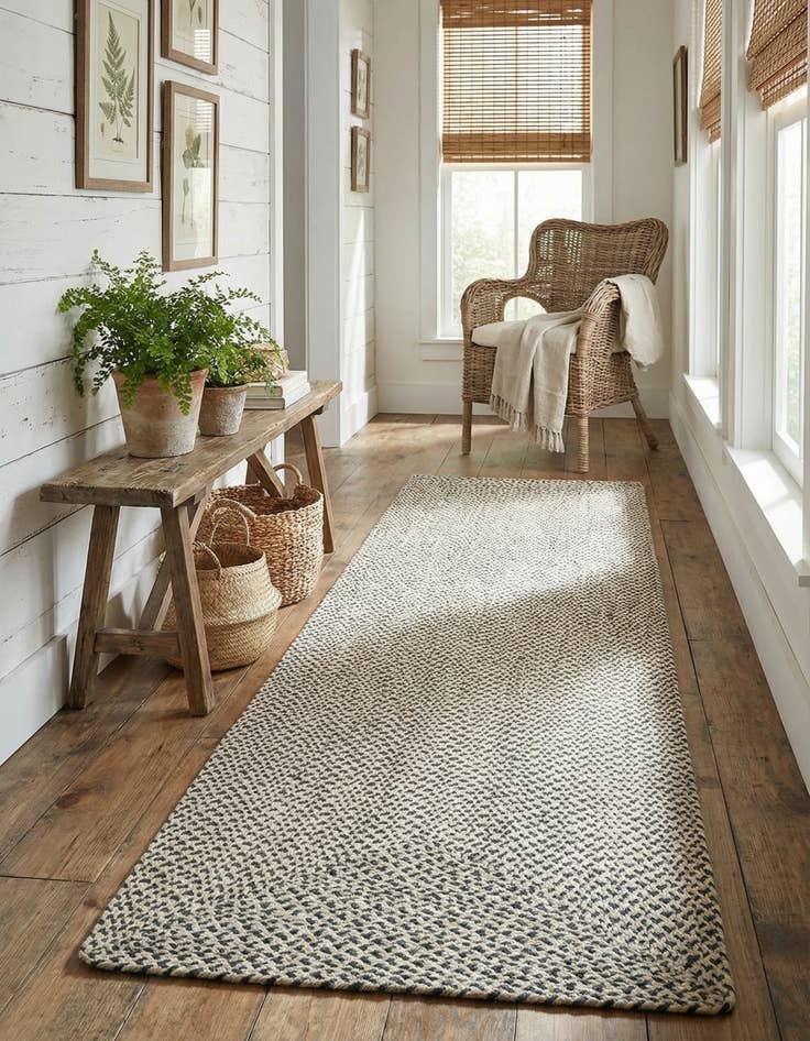 Detail image of 2' 7 x 10'  Hand Tweed Braided Jute Runner Rug