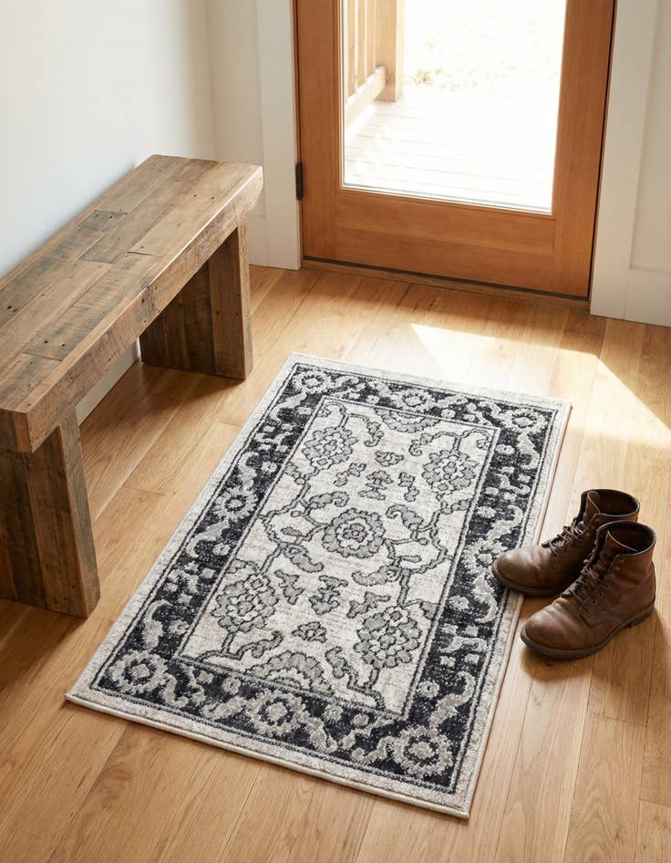 Detail image of 2' x 3' Eco Traditional Rug