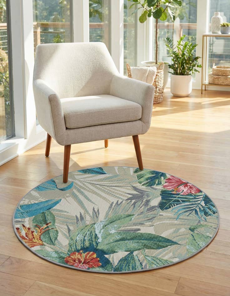Detail image of  3' x 3'  Washable Botanical Indoor / Outdoor Round Rug