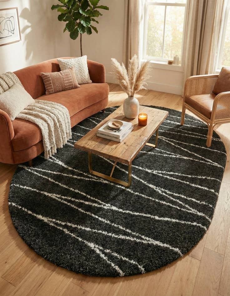 Detail image of 7' 10 x 10' Serenity Shag Oval Rug