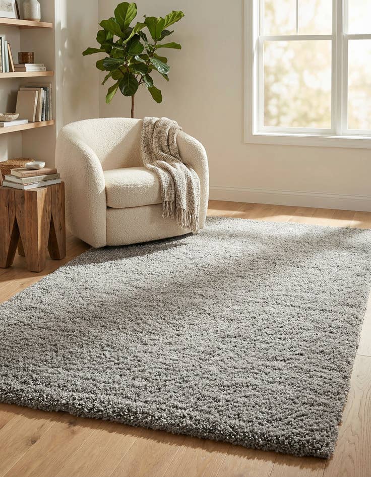 Detail image of  6' 9 x 10' Zermatt Shag Rug