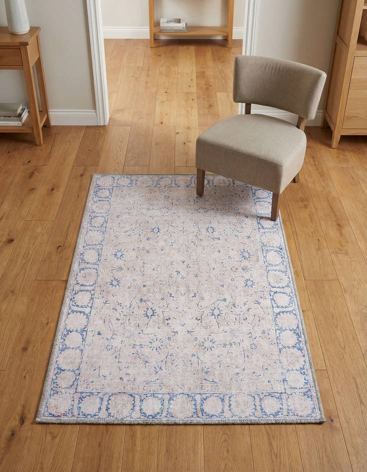 Detail image of 2' x 3' Timeless Rug