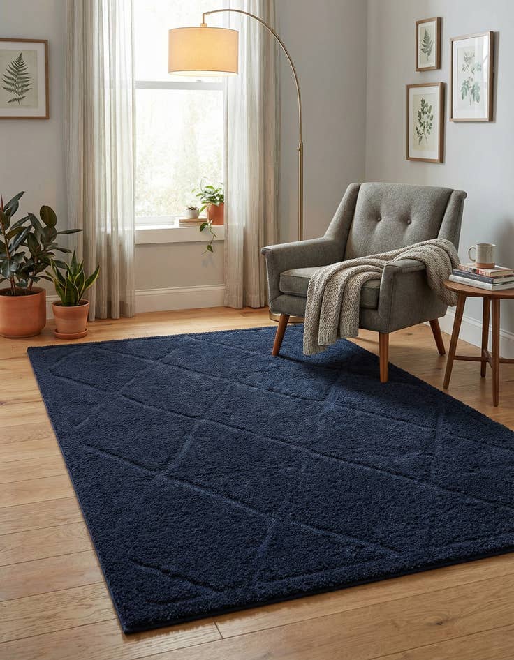 Detail image of 5' x 8' Lattice Shag Rug