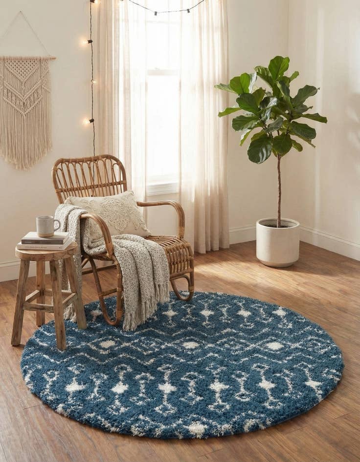 Detail image of 5' 3 x 5' 3 Moroccan Trellis Shag Round Rug