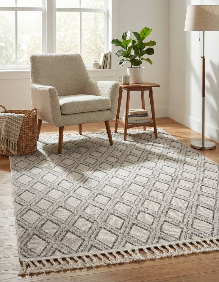 Detail image of 5' 3 x 8' Arlo Rug