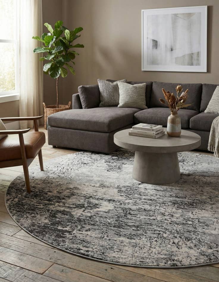 Detail image of 7' 10 x 7' 10 Leipzig Round Rug