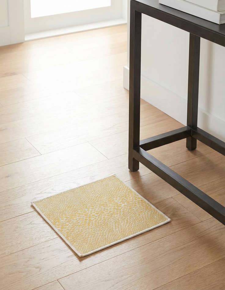 Detail image of 1' 4 x 1' 4 Washable Jill Zarin Cape Town Indoor / Outdoor Sample Rug